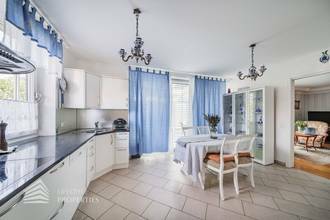 Thumbnail von Geräumige Luxus-Villa in Neustift