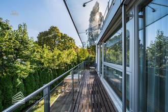 Thumbnail von Geräumige Luxus-Villa in Neustift