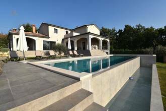 Thumbnail von Moderne Villa mit Infinity-Pool und tollem Panorama, Istrien