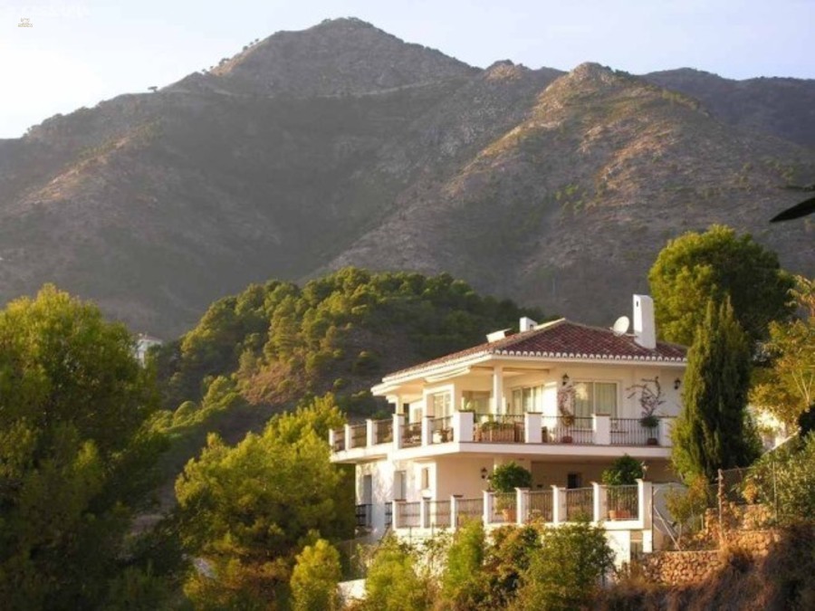 villa for sale in - Mijas