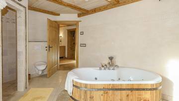 Thumbnail von Hochwertiges Einfamilienhaus in zentraler Ruhelage