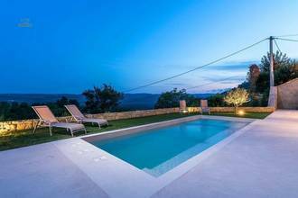 Thumbnail von Mediterranes Steinhaus mit Pool in Istrien