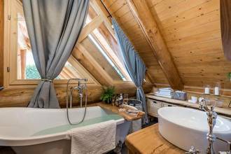 Thumbnail von Traumhaftes Charlet mit Whirlpool im Landesinneren, Ravna Gora