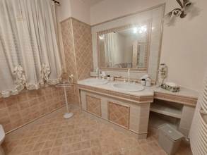 Thumbnail von Villa in attraktiver Lage nahe dem Meer