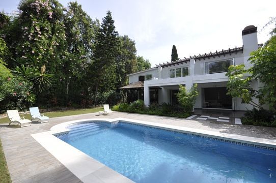 Luxus-Villa in Nueva Andalucia R2764808 