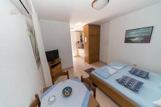 Thumbnail von Gepflegtes Mehrfamilienhaus mit Meerblick in Selce