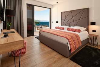 Thumbnail von Drie exclusieve villa's met een adembenemend uitzicht op zee in Marina, regio Trogir