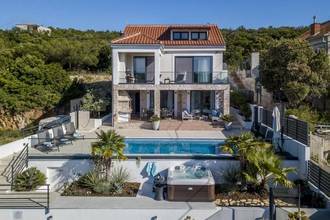 Thumbnail von Insel Solta: Mediterrane Villa mit Pool und wunderschönem Meerblick