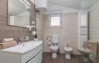 Thumbnail von Einfamilienhaus mit mediterranem Charme und Meerblick in Medulin