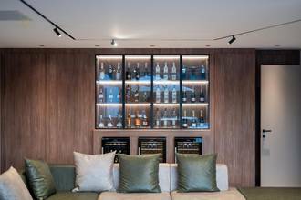 Thumbnail von Villa di lusso moderna con piscina e vista mare