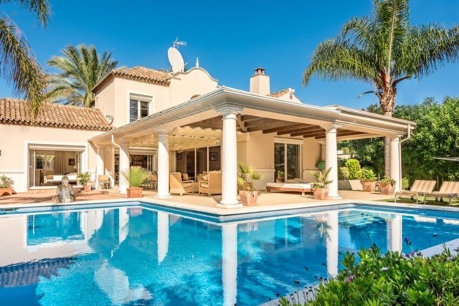 Luxus-Villa in Nueva Andalucia R2543381