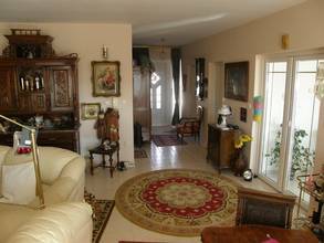 Thumbnail von Villa mit Swimmingpool und Meerblick