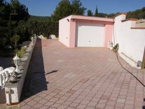 Thumbnail von Villa mit Swimmingpool und Meerblick