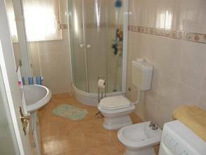 Thumbnail von Villa mit Swimmingpool und Meerblick