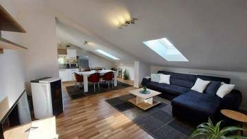 Thumbnail von Appartementhaus mit drei Wohnungen, Region Rovinj