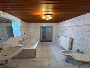 Thumbnail von Tarihi öneme sahip ev, potansiyel ve tarım amaçlı arazi (teklif verme süreci)