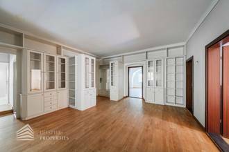 Thumbnail von Historische Villa mit Studie für Ausbauprojekt in Grinzinger Bestlage