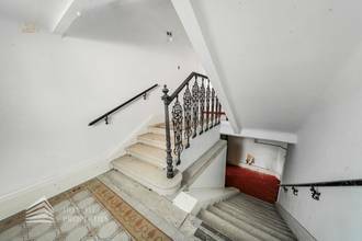 Thumbnail von Historische Villa mit Studie für Ausbauprojekt in Grinzinger Bestlage