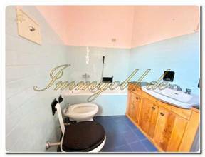 Thumbnail von Immogold räumiges Einfamilienhaus in ruhiger und sonniger Lage zum renovieren