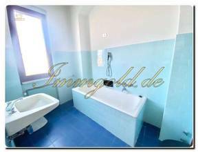 Thumbnail von Immogold räumiges Einfamilienhaus in ruhiger und sonniger Lage zum renovieren