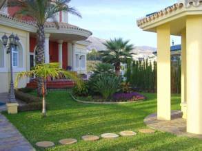 Thumbnail von villa for sale in - Torrequebrada