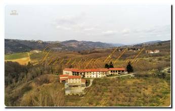 Thumbnail von Kompletter Weiler mit mehreren Bauwerken in ruhiger Lage