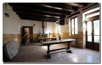 Thumbnail von Immogold ehemaliges Klosteranwesen mit zwei Klöstern zu renovieren