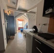 Thumbnail von Steinhaus mit 3 Appartements direkt am Hafen in Trogir