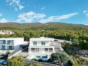 Thumbnail von Modernes Einfamilienhaus mit Meerblick in Klenovica