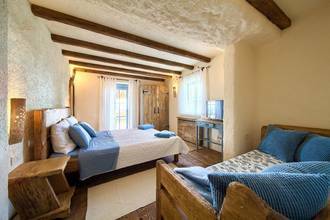 Thumbnail von Mediterrane Villa mit Pool und Meerblick