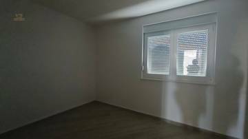 Thumbnail von Modernes Penthouse mit großer Terrasse und Meerblick