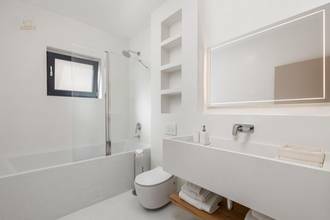 Thumbnail von Высококачественная дизайнерская вилла с панорамным видом на море, регион Hreljin