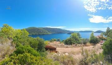 Thumbnail von Seltenes Baugrundstück im Naturpark Lastovo: ruhige Lage mit Panorama-Meerblick