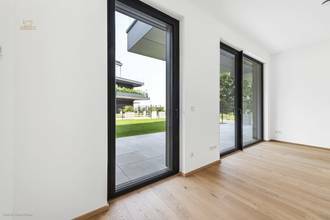 Thumbnail von Erstbezug! Charmante 2-Zimmer Wohnung mit Garten und Blick über Wien