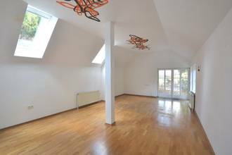 Thumbnail von Traumhaftes Grundstück mit Altbestand und Baustudie in Neustift