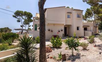 Thumbnail von Großzügige Villa mit traumhaften Meerblick in Sol de Mallorca