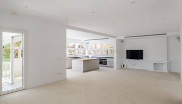 Thumbnail von Exklusive Villa mit großer Dachterrasse und Meerblick in Genova