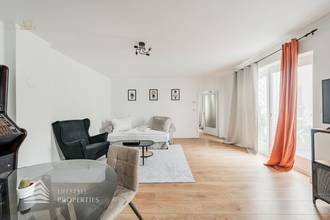 Thumbnail von Volledig gerenoveerd huis met 4 eenheden en onafgewerkte zolder, nabij Sternwartepark