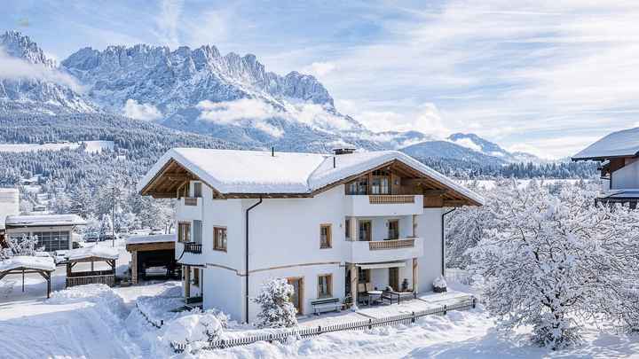 Apartmenthaus mit Kaiserblick direkt am Golfplatz