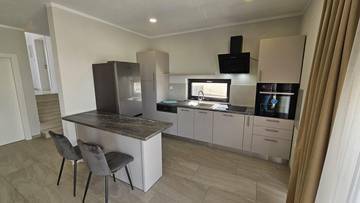 Thumbnail von Großzügige und moderne Villa mit Pool in Crikvenica