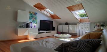 Thumbnail von Schickes Dachgeschoss-Appartement mit Meerblick in Pula