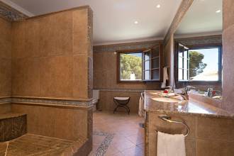 Thumbnail von Luxus-Villa in Las Chapas R2662967