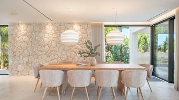 Thumbnail von Erstklassige Luxusvilla in traumhafter Lage nahe dem Meer