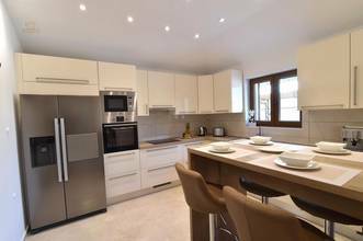 Thumbnail von Villa mediterránea con piscina en una ubicación tranquila, región de Krk