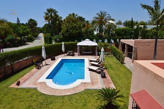 Thumbnail von Luxus-Villa in Guadalmina Baja R2559869