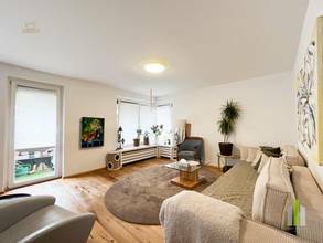 Thumbnail von Stilvolle 3 Zimmer Wohnung mit Balkon!