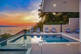 Thumbnail von Nowoczesna willa z basenem i pięknym widokiem na morze