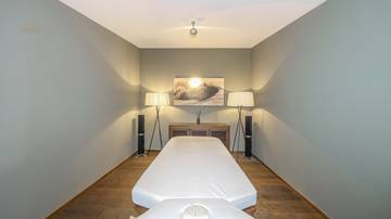 Thumbnail von Luxury apartment with pool in a prime central location