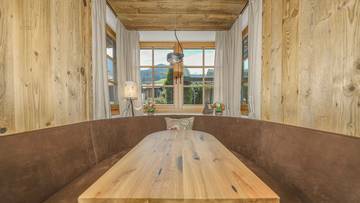 Thumbnail von Luxury apartment with pool in a prime central location