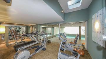 Thumbnail von Luxury apartment with pool in a prime central location